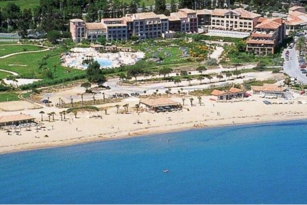 Proche St Tropez Refait A Neuf Bord De Plage Et Piscine Cogolin Zewnętrze zdjęcie