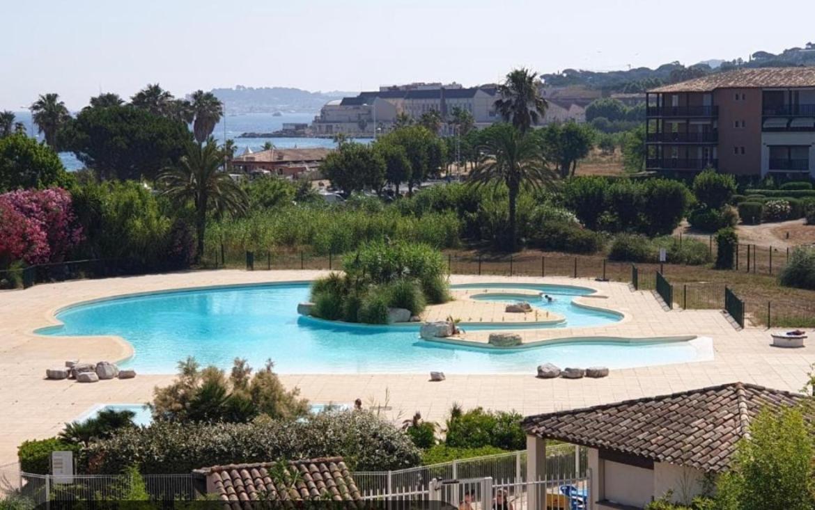 Proche St Tropez Refait A Neuf Bord De Plage Et Piscine Cogolin Zewnętrze zdjęcie