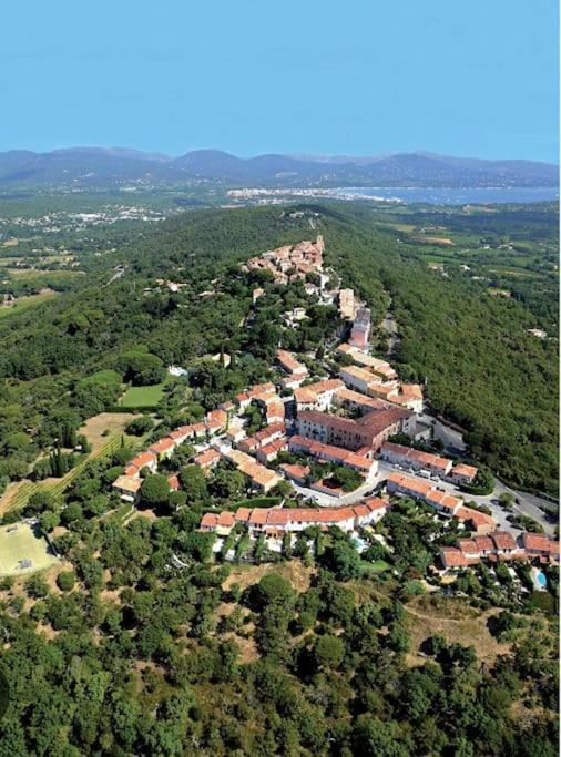 Proche St Tropez Refait A Neuf Bord De Plage Et Piscine Cogolin Zewnętrze zdjęcie